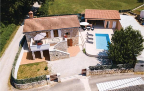 3 Bedroom Nice Home In Pazin